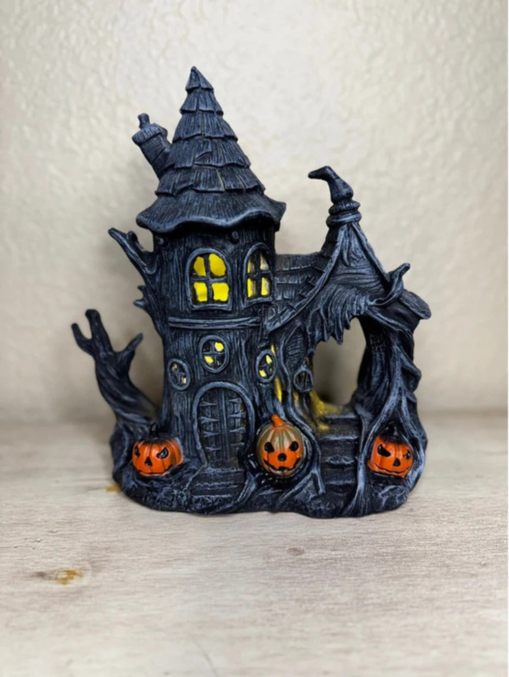 Halloween Haunted House - Light Up Tree House - Jack O Lantern Decor
